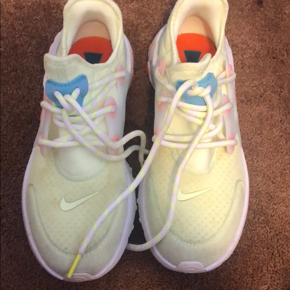 Nike Prestos